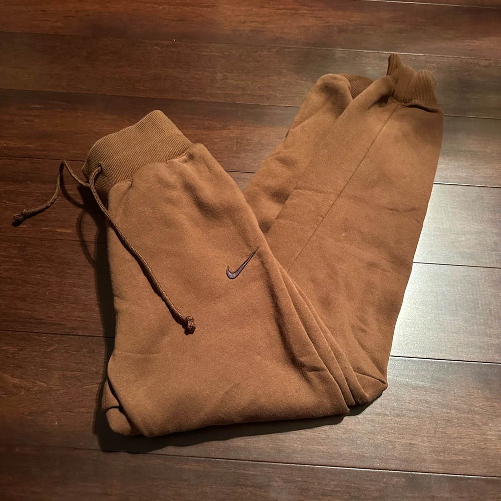EUC *Earthen Brown* Nike Joggers | Size XS | Pockets | Hi-Rise